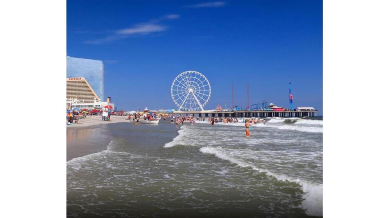 Beachfront Double Queen - Cozysuites Атлантик-Сіті Екстер'єр фото